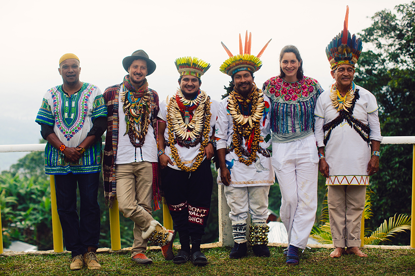 photo of Susanne Stauch with Taita Juanito and other healers